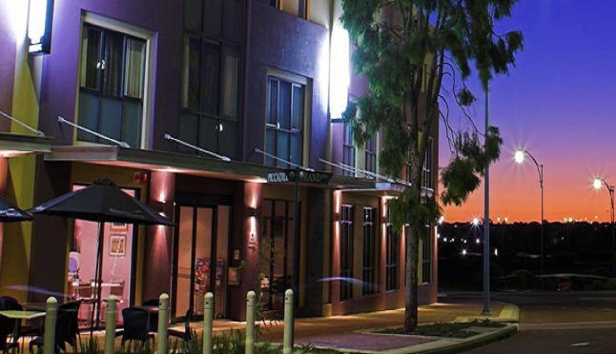 Joondalup City Hotel Perth Exterior foto