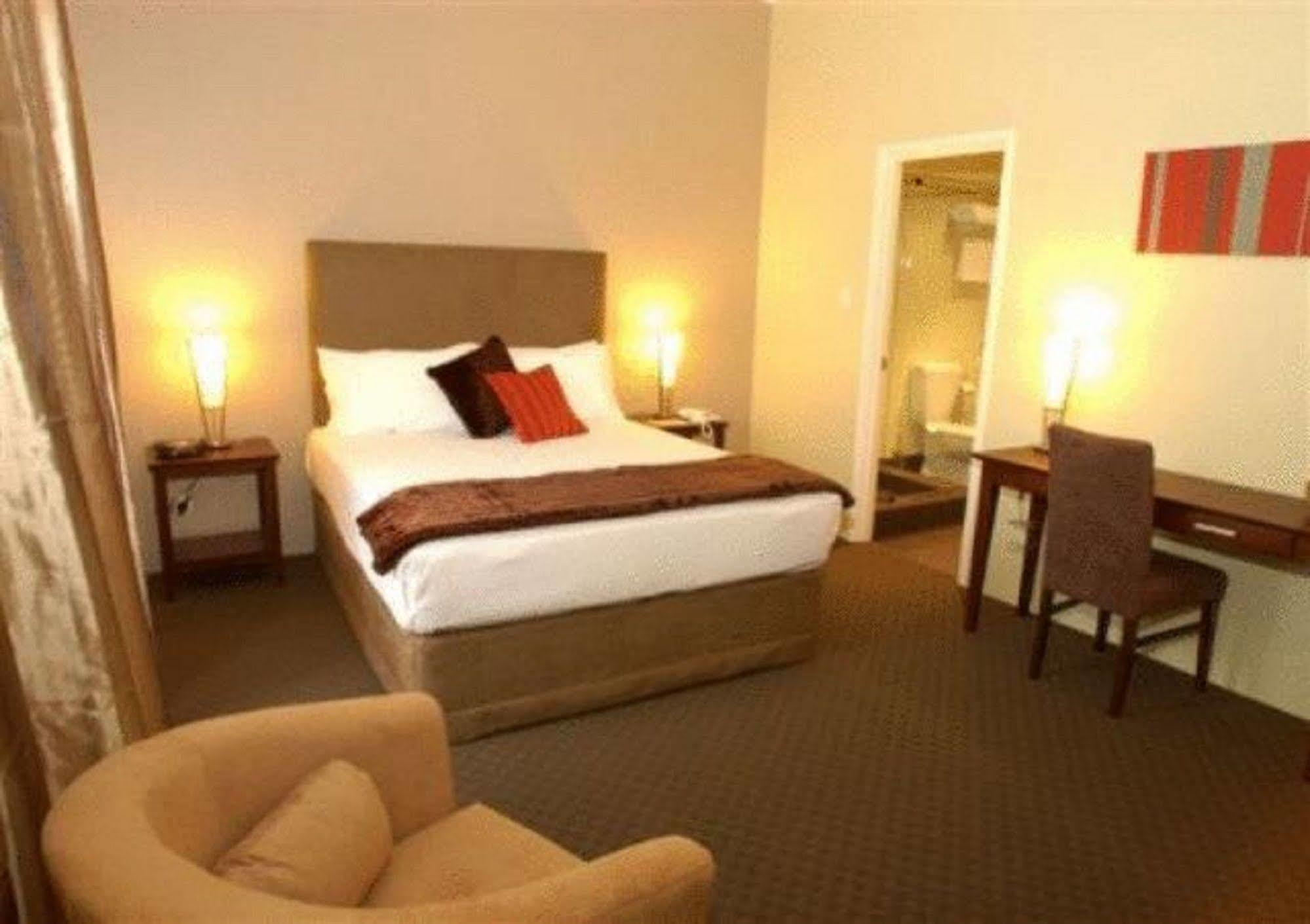 Joondalup City Hotel Perth Exterior foto