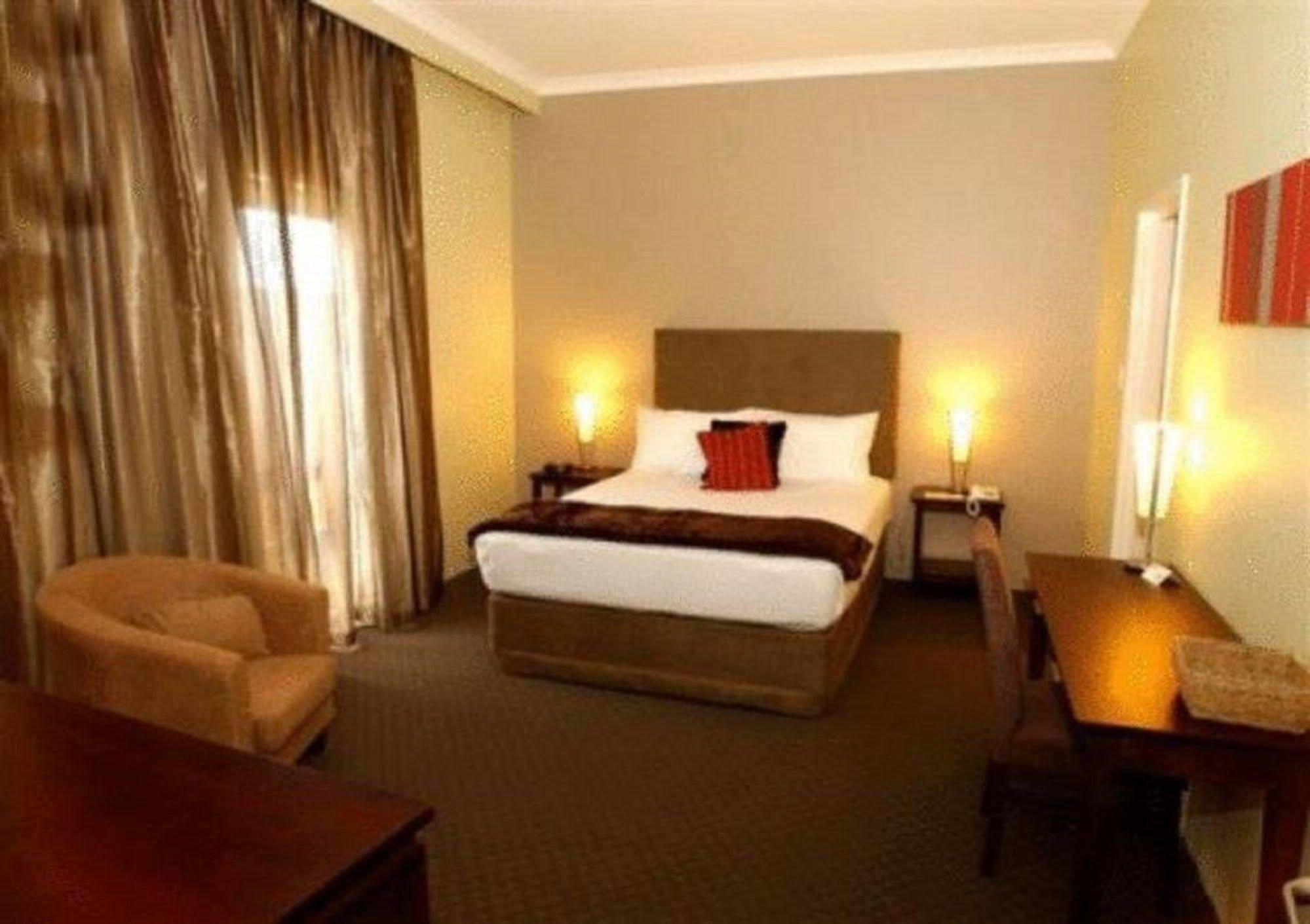 Joondalup City Hotel Perth Zimmer foto